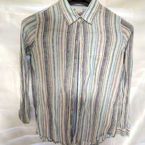 GAP XS striped shirt